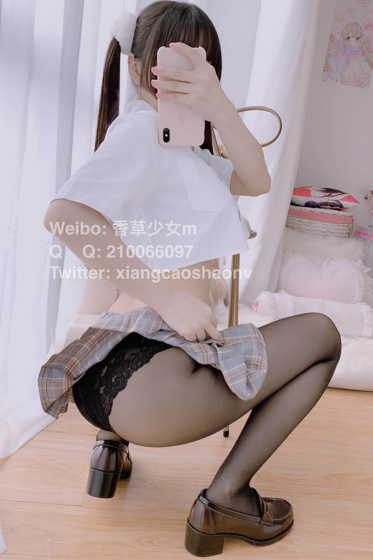 香草少女-黑丝学妹【51p+2v】【646MB百度云】