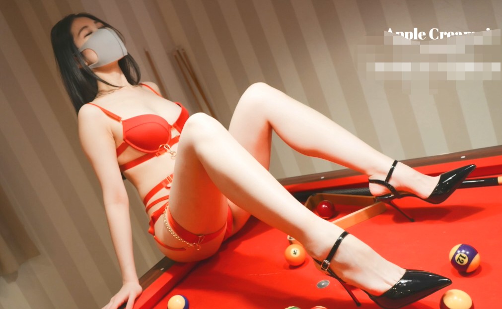 OF博主applecptv苹果 最新Highheels Stockings 22 Red Tempation 【1.03GB1V】